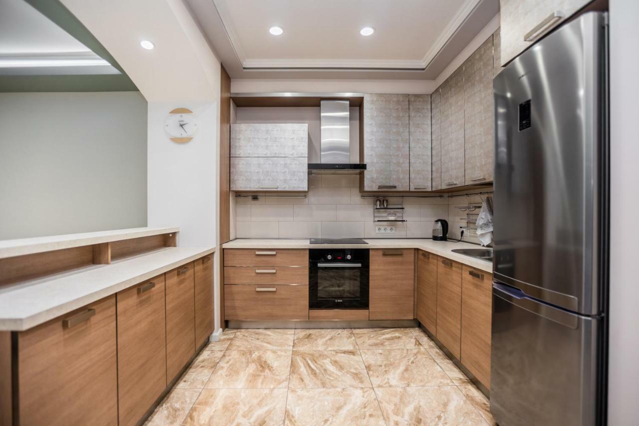 Stay Inn Apartments At Northern Avenue 예레반 외부 사진
