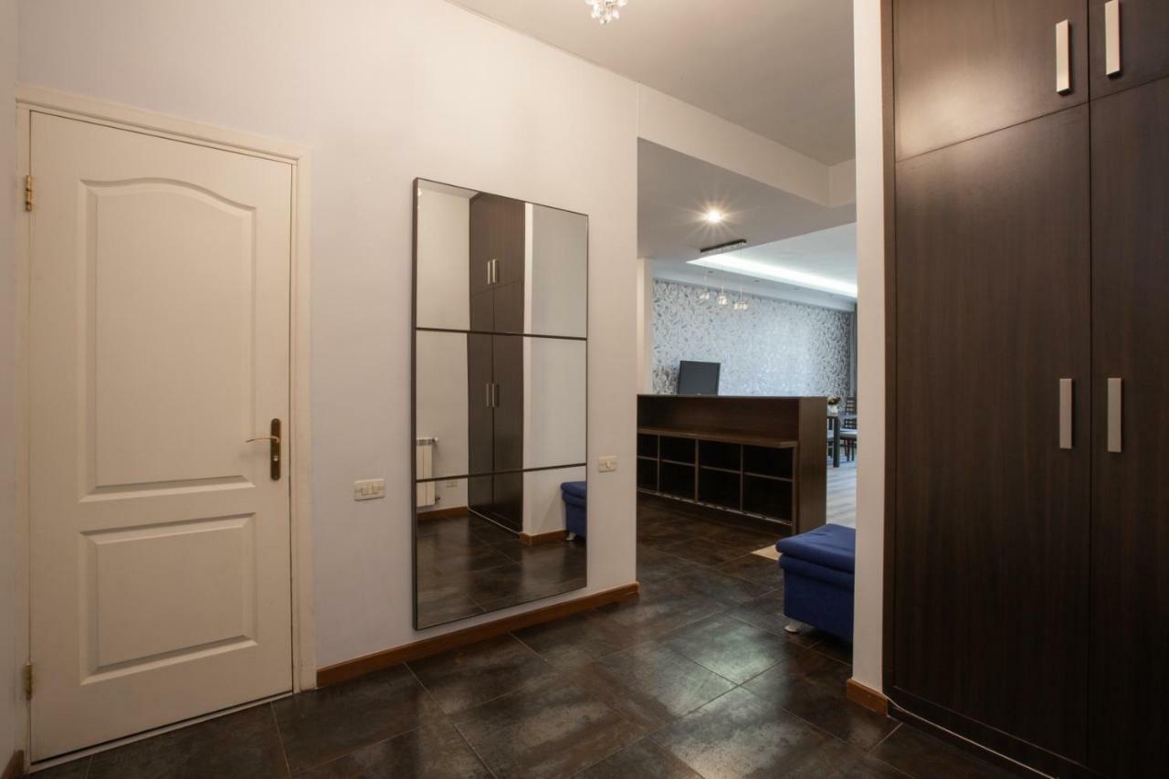 Stay Inn Apartments At Northern Avenue 예레반 외부 사진